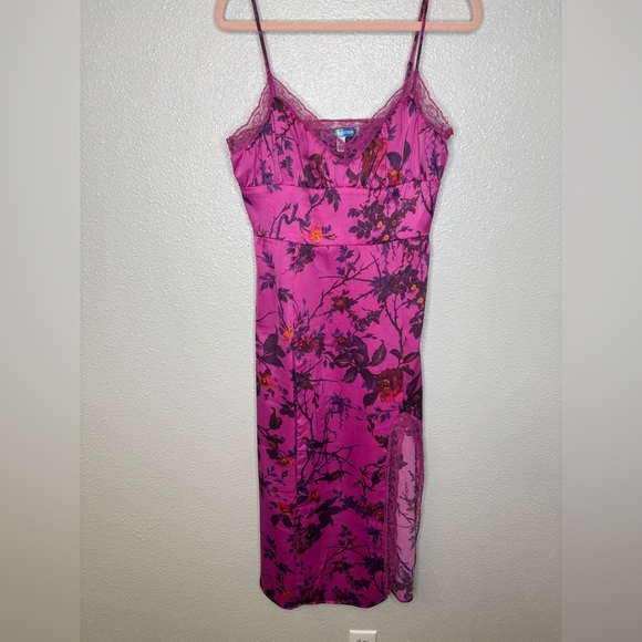 UO Audrey Lace Midi Slip Dress M - Picture 5 of 8